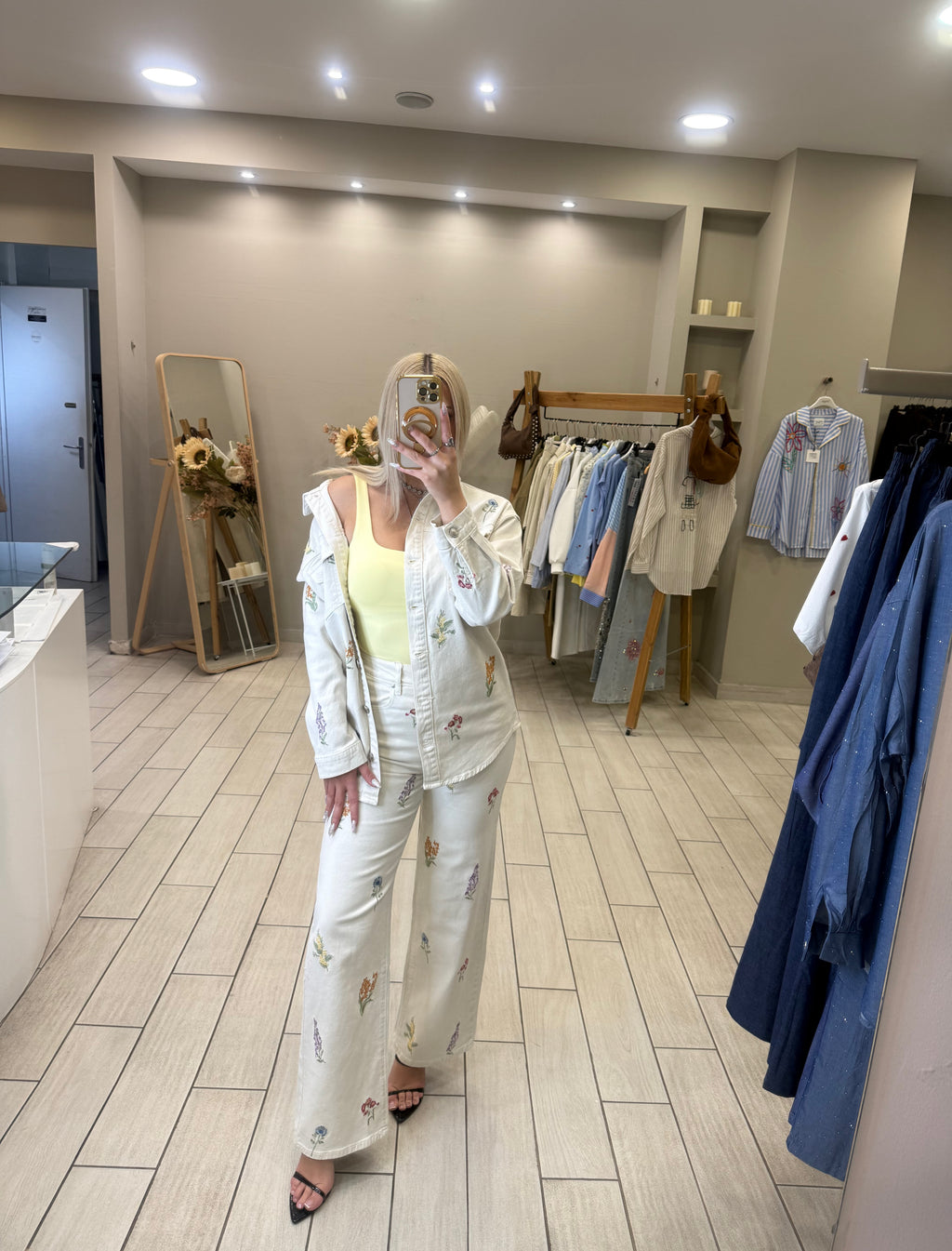 Τζιν Jacket με ανθάκια
